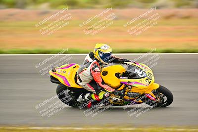 media/Apr-14-2024-Classic Track Day (Sun) [[4353457701]]/Race 3/